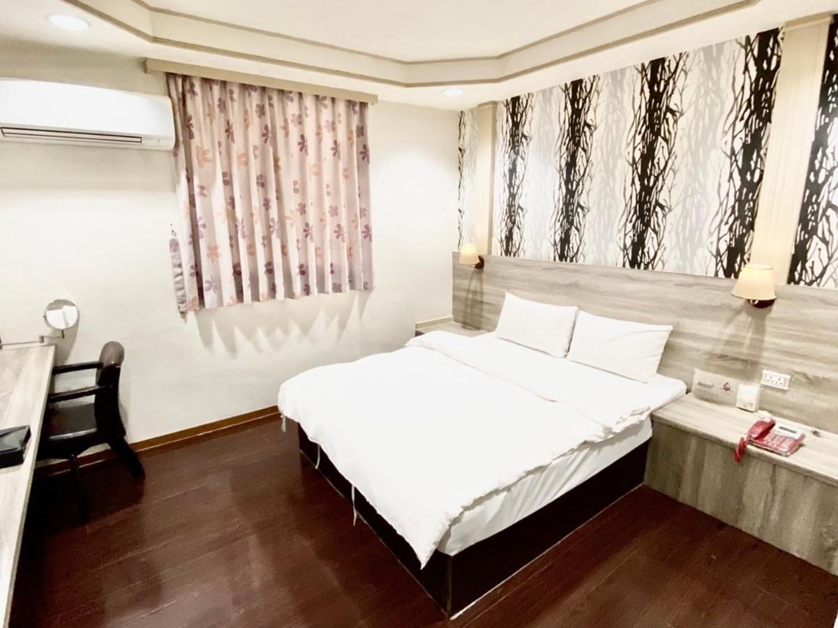 Wl Hotel Hsinchu Exterior photo