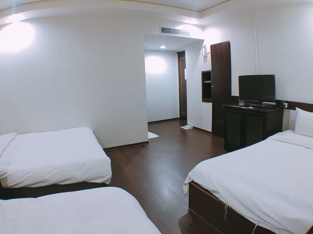 Wl Hotel Hsinchu Exterior photo