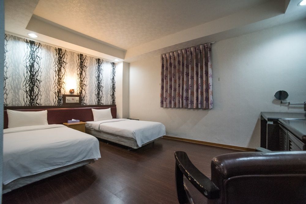Wl Hotel Hsinchu Exterior photo