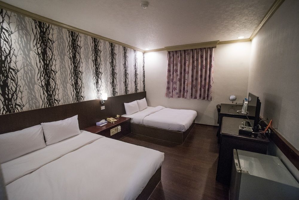 Wl Hotel Hsinchu Exterior photo