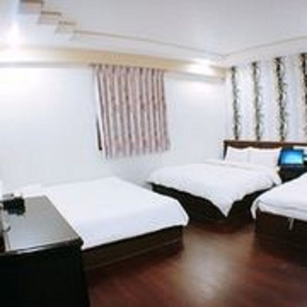 Wl Hotel Hsinchu Exterior photo
